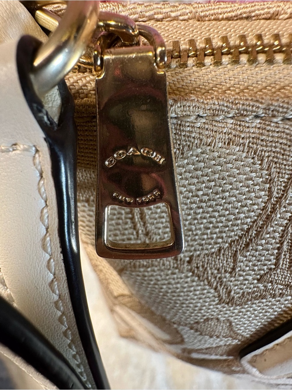 COACH Mini Kelsey Crossbody/Satchel - Picture 14 of 15